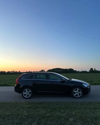 Volvo V60 cena 32999 przebieg: 169000, rok produkcji 2010 z Lubliniec małe 79